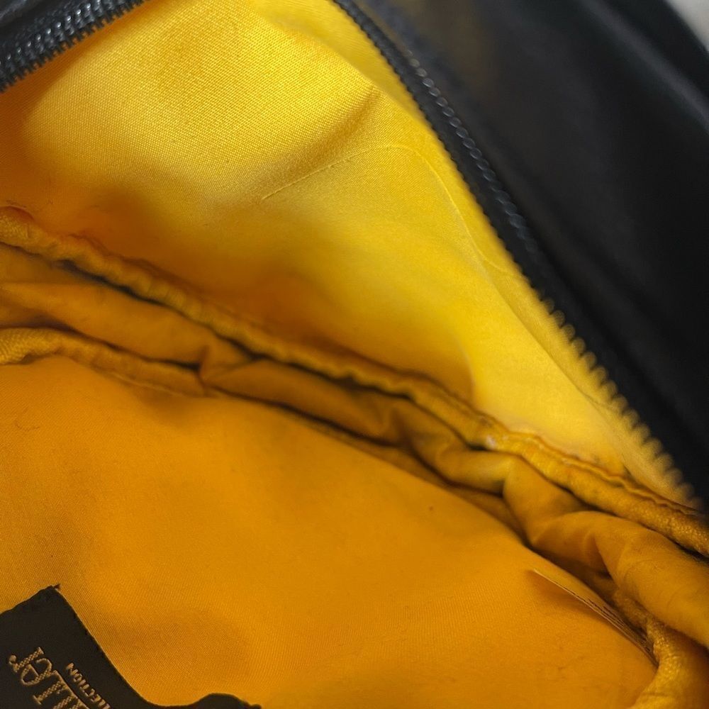 Olivia Miller the collection Emoji smiley yellow and black crossbody. - Picture 11 of 11